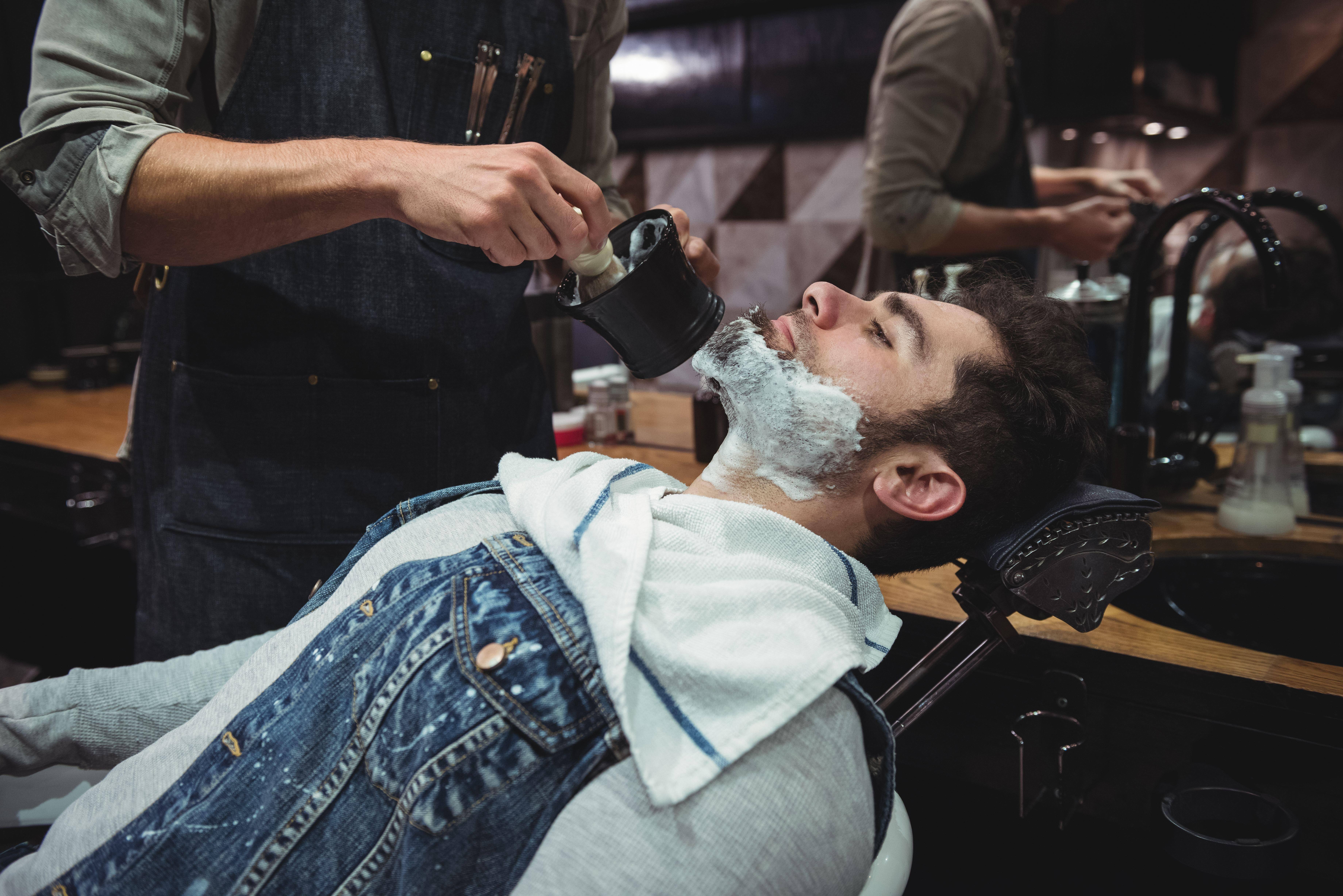 Hot Towel Shave Bliss at   Ette Harr 
